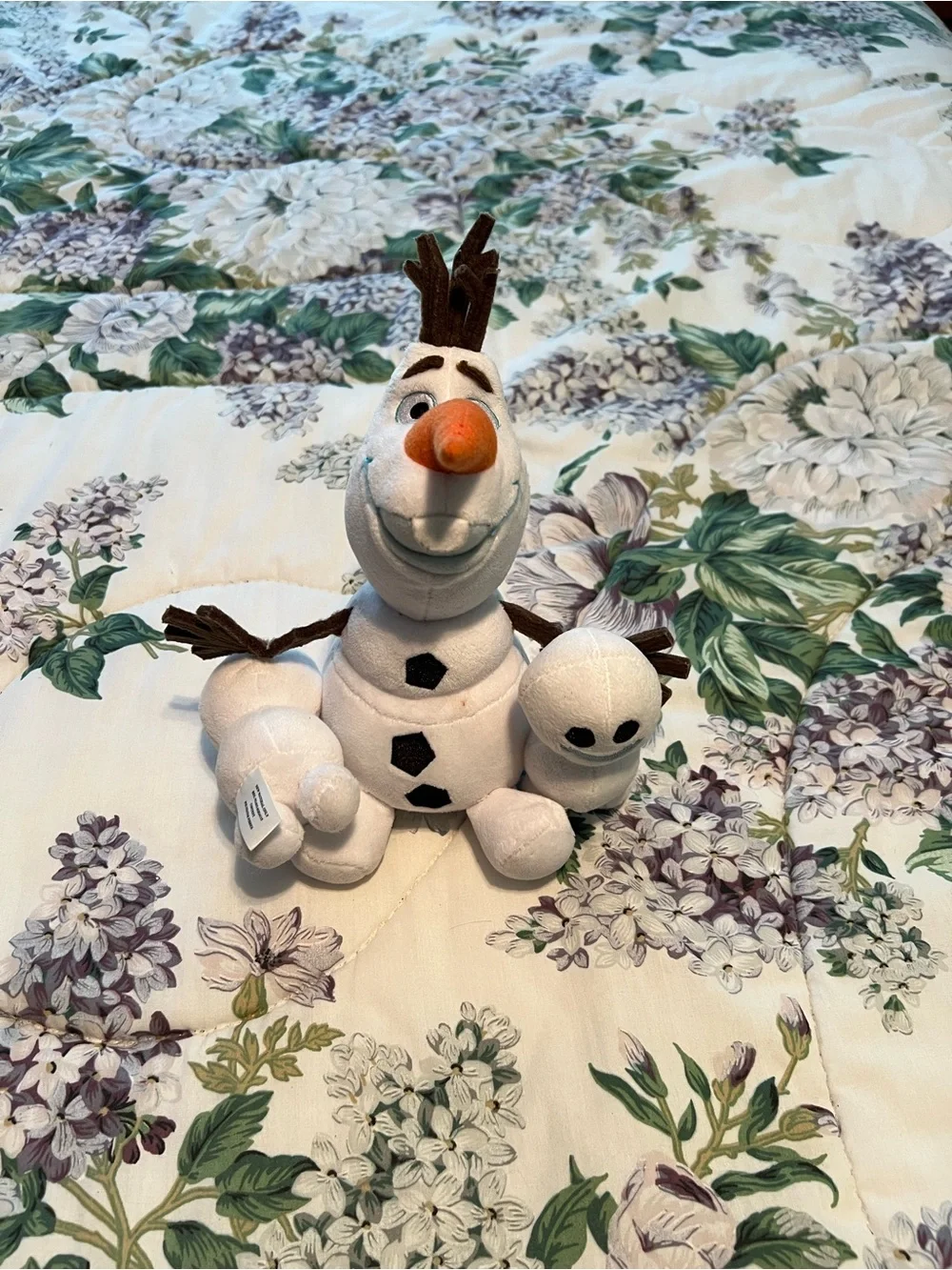 Disney Frozen Fever Olaf with Snowgies Plush Stuffed Animal.